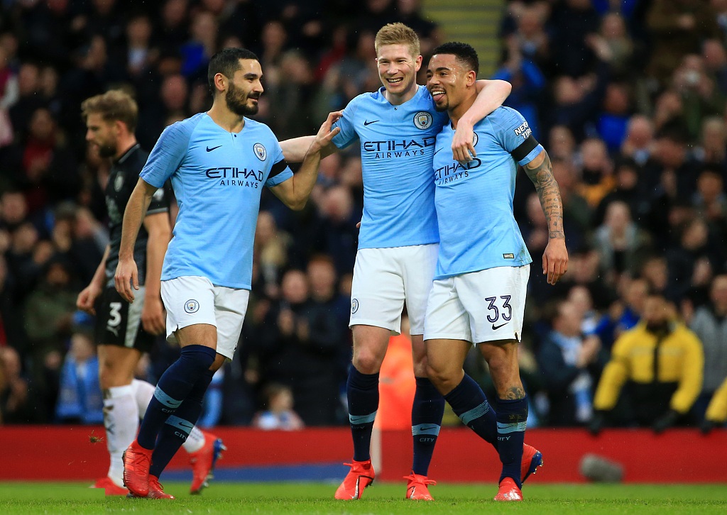 LPL第三阶段：干净利落，TES零封AL，完成对AL和BLG的双杀