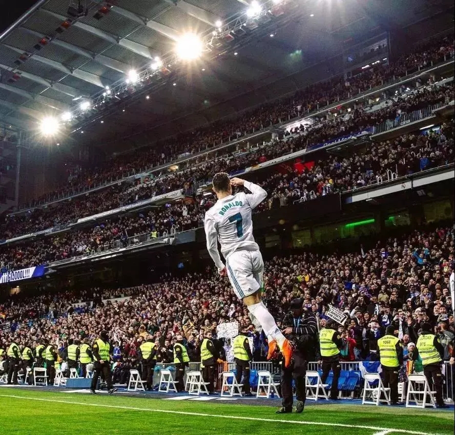 黄蜂首节45-14领先爵士