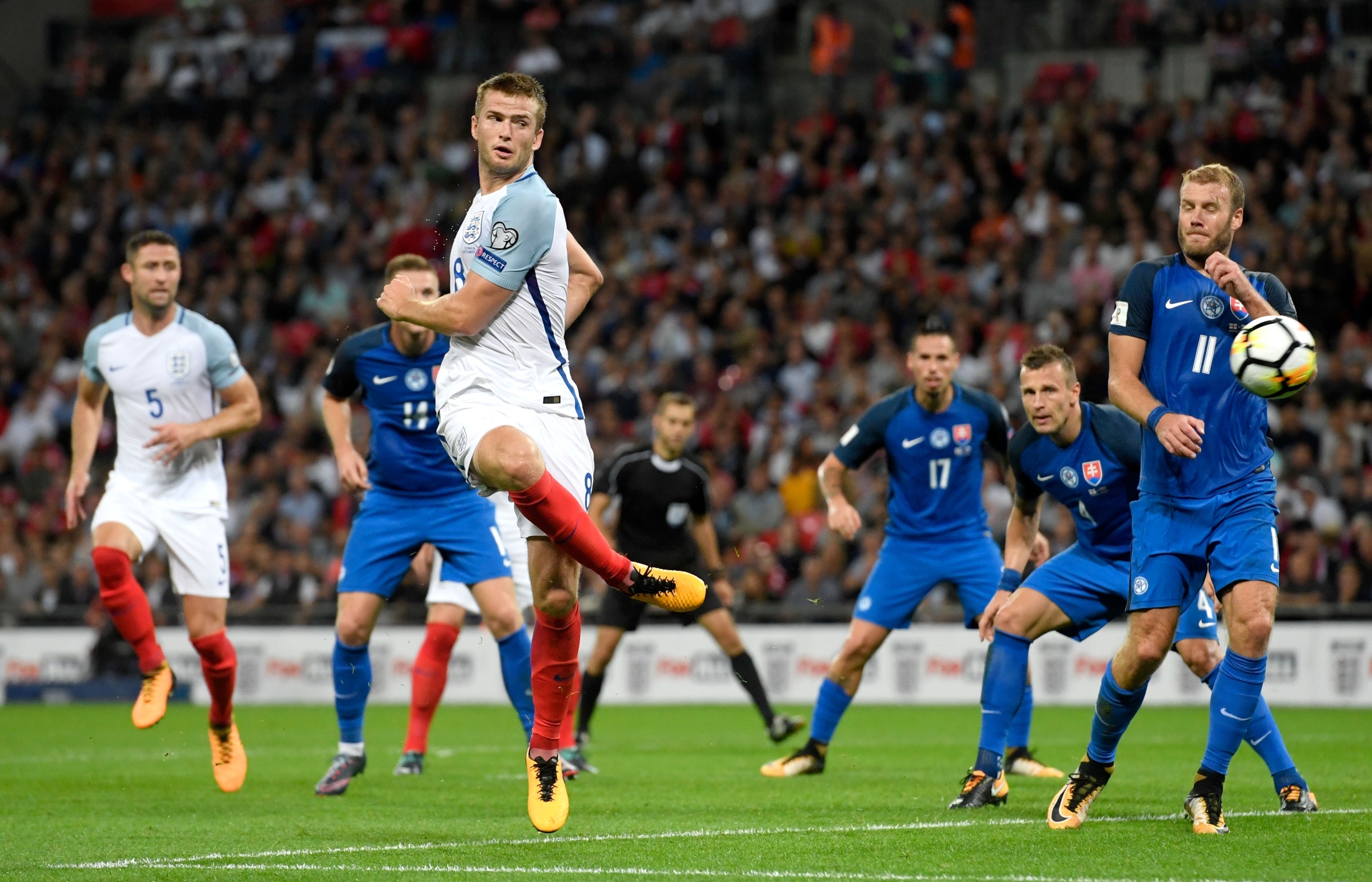 尤尔曼德：希克情况不错有可能可以出场；输斯图