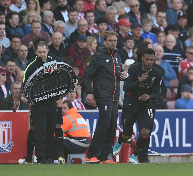 NBA：湖人詹姆斯全场砍下35分