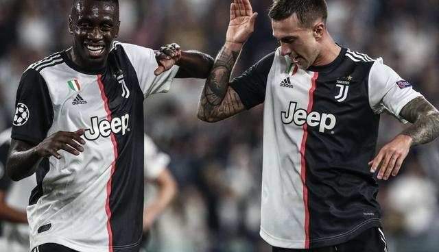 进攻完美防守白给的八村塁，是继续留队还是远走高飞？