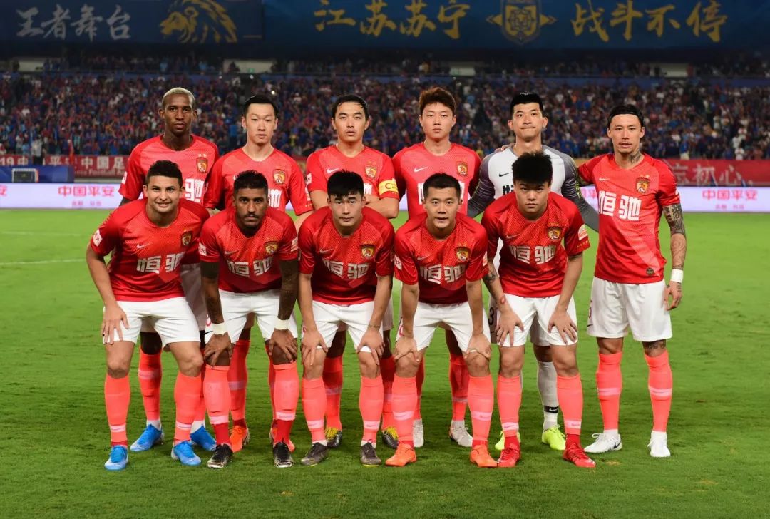 火箭赢球又出新问题，杜兰特历史第一！申京有功有过，一人成关键